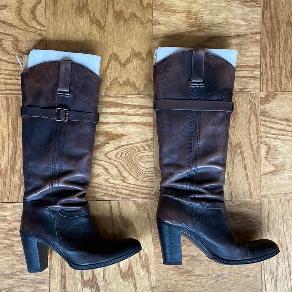 Heeled riding boots
